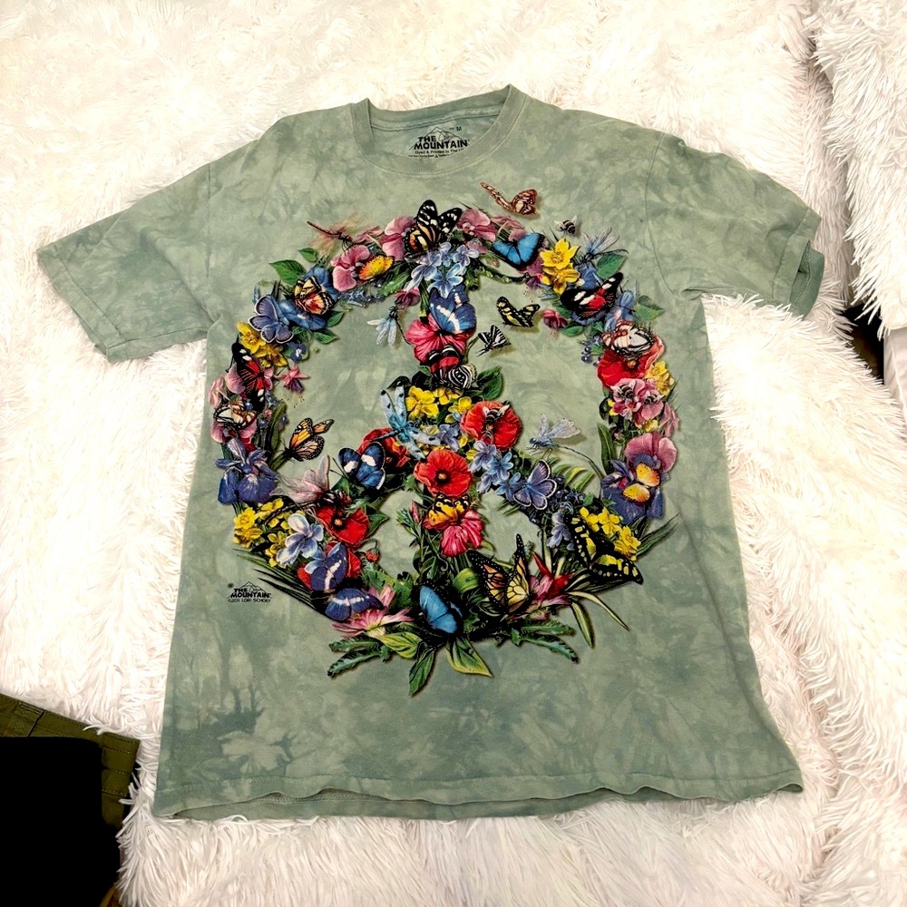 THE MOUNTAIN “Butterfly Peace” Bohemian Graphic Tee
